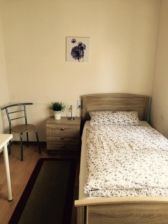 Pension Lindenhof ليمبورغ ان دير لان الغرفة الصورة