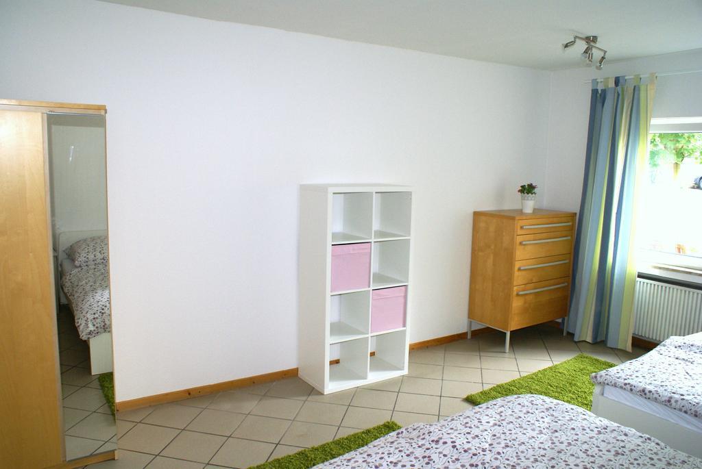 Pension Lindenhof ليمبورغ ان دير لان الغرفة الصورة