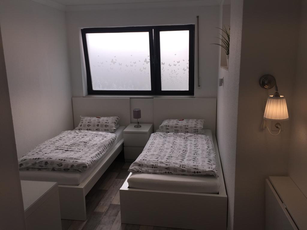 Pension Lindenhof ليمبورغ ان دير لان المظهر الخارجي الصورة
