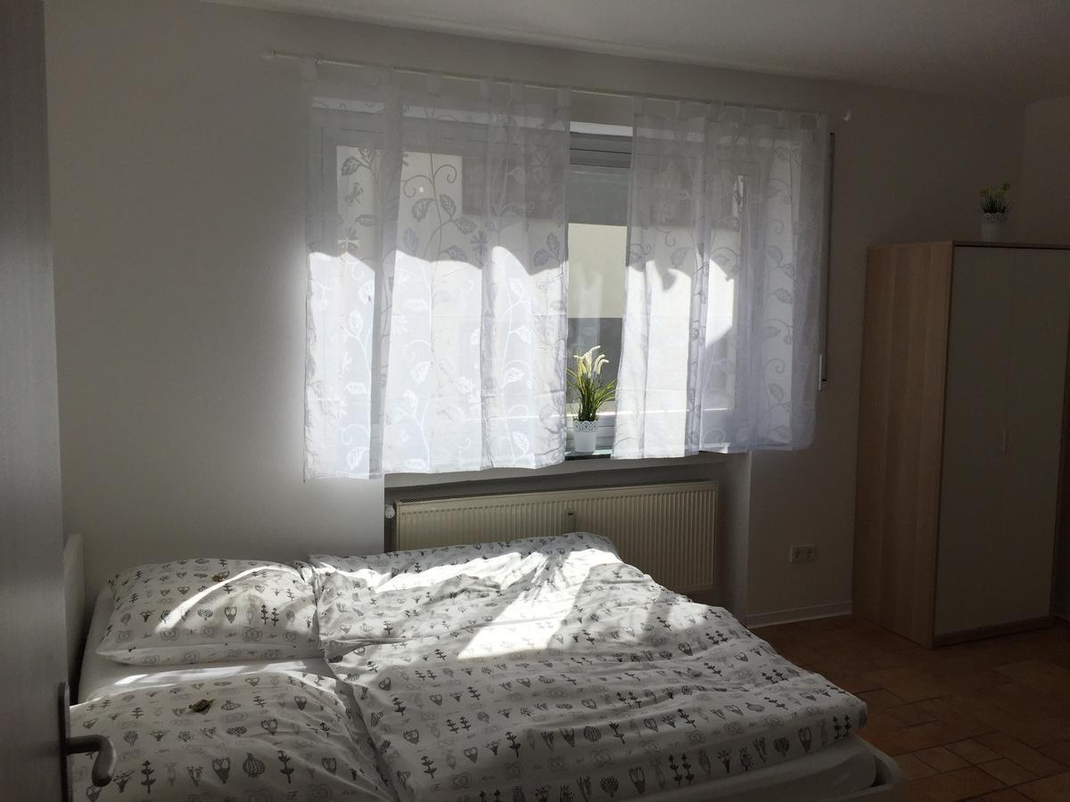 Pension Lindenhof ليمبورغ ان دير لان المظهر الخارجي الصورة