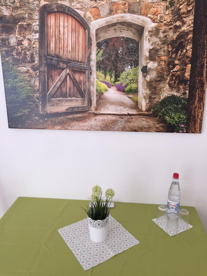 Pension Lindenhof ليمبورغ ان دير لان المظهر الخارجي الصورة